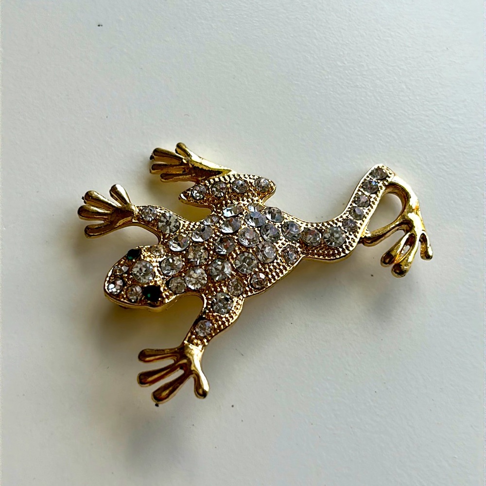 MONET Gold Tone Frog Rhinestone Brooch Pin